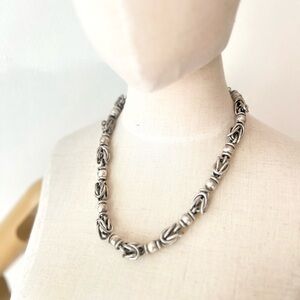90’s 90s Vintage STREETWEAR Raver Grunge Barbed Wire Silver Choker Necklace